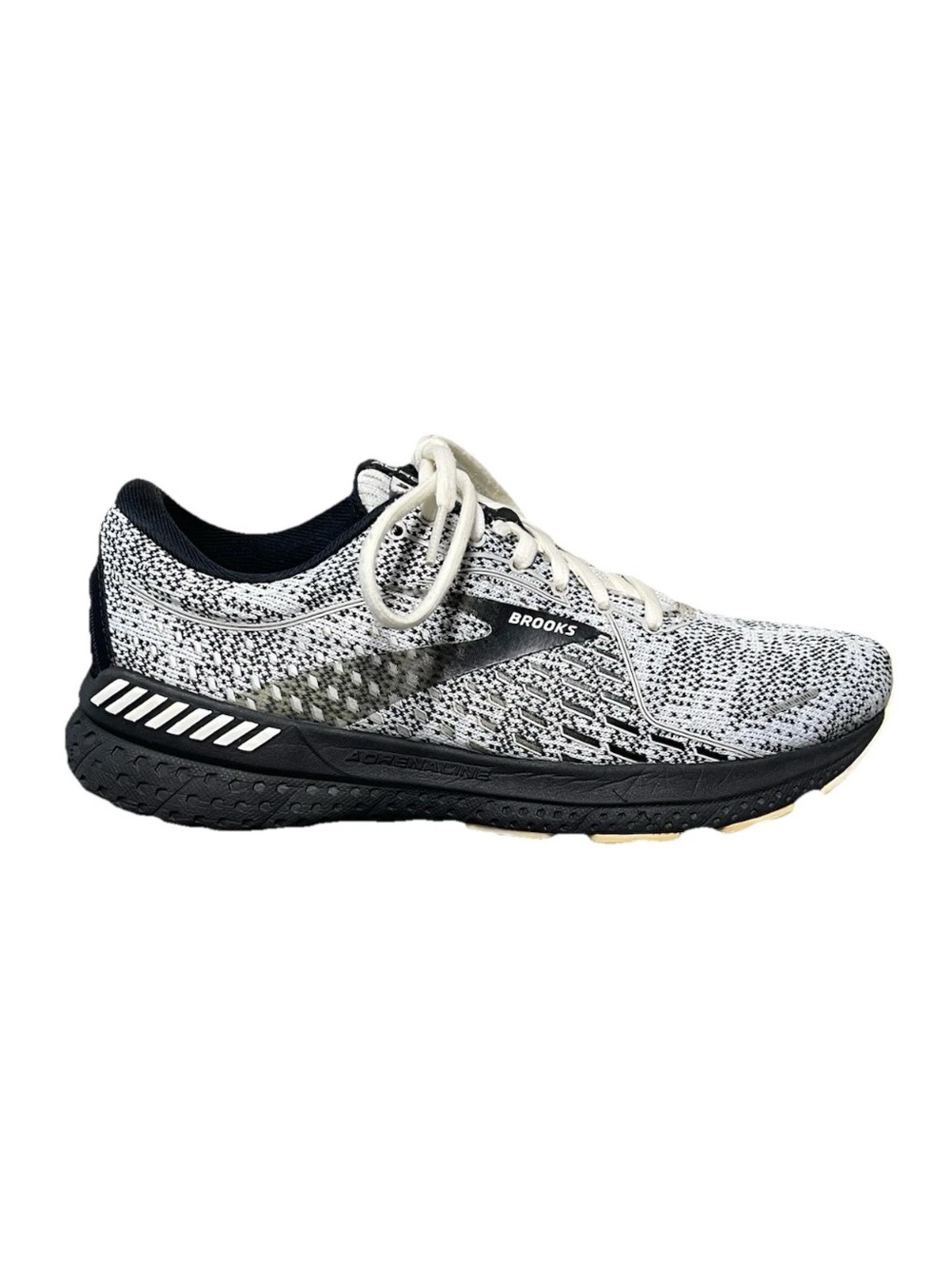 Brooks Adrenaline GTS 21 Women's White & Black Sneakers Size 8B